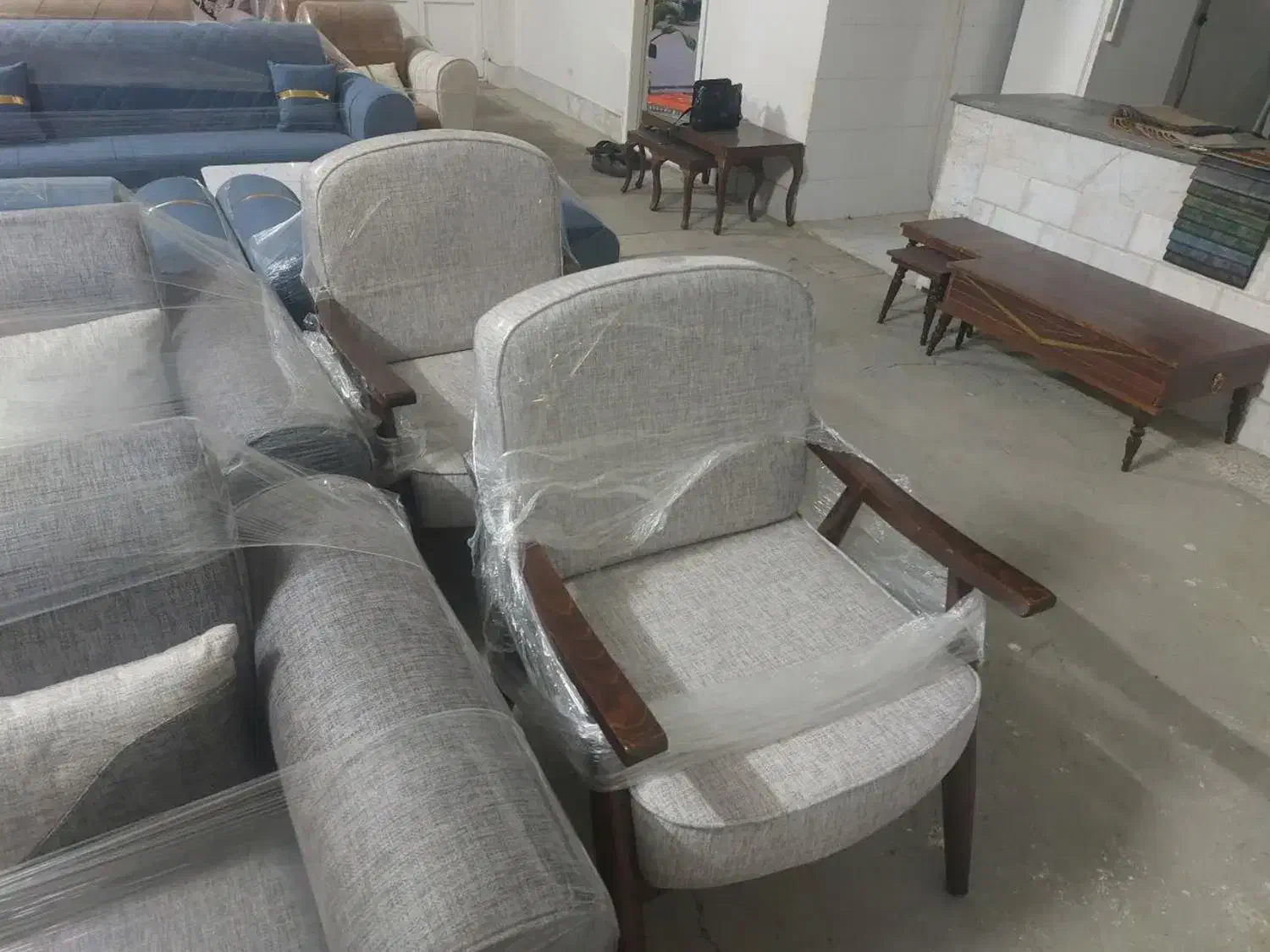 مبلمان تینا|مبلمان خانگی و میز عسلی|تربتحیدریه, شهرک ولیعصر|دیوار