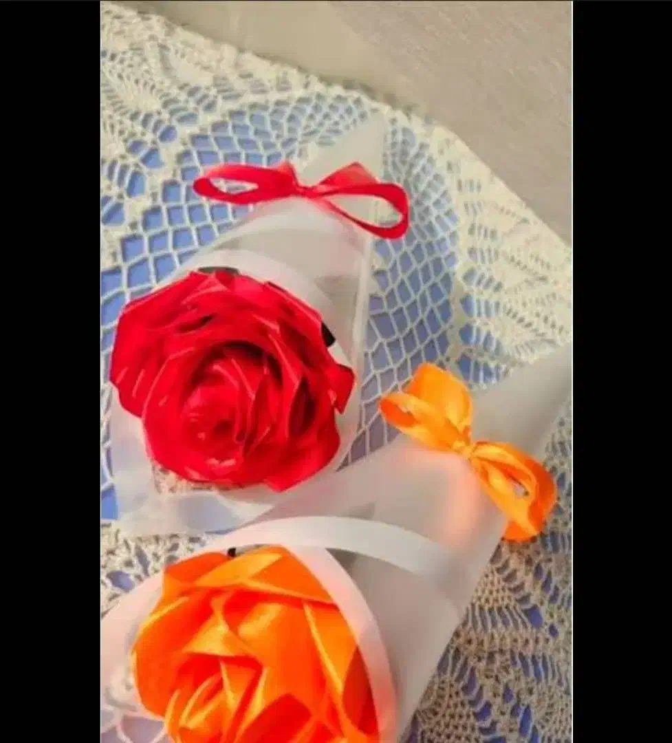 گل رز با قیمت استثنایی بمناسبت روز مادر|گل مصنوعی|اراک, |دیوار