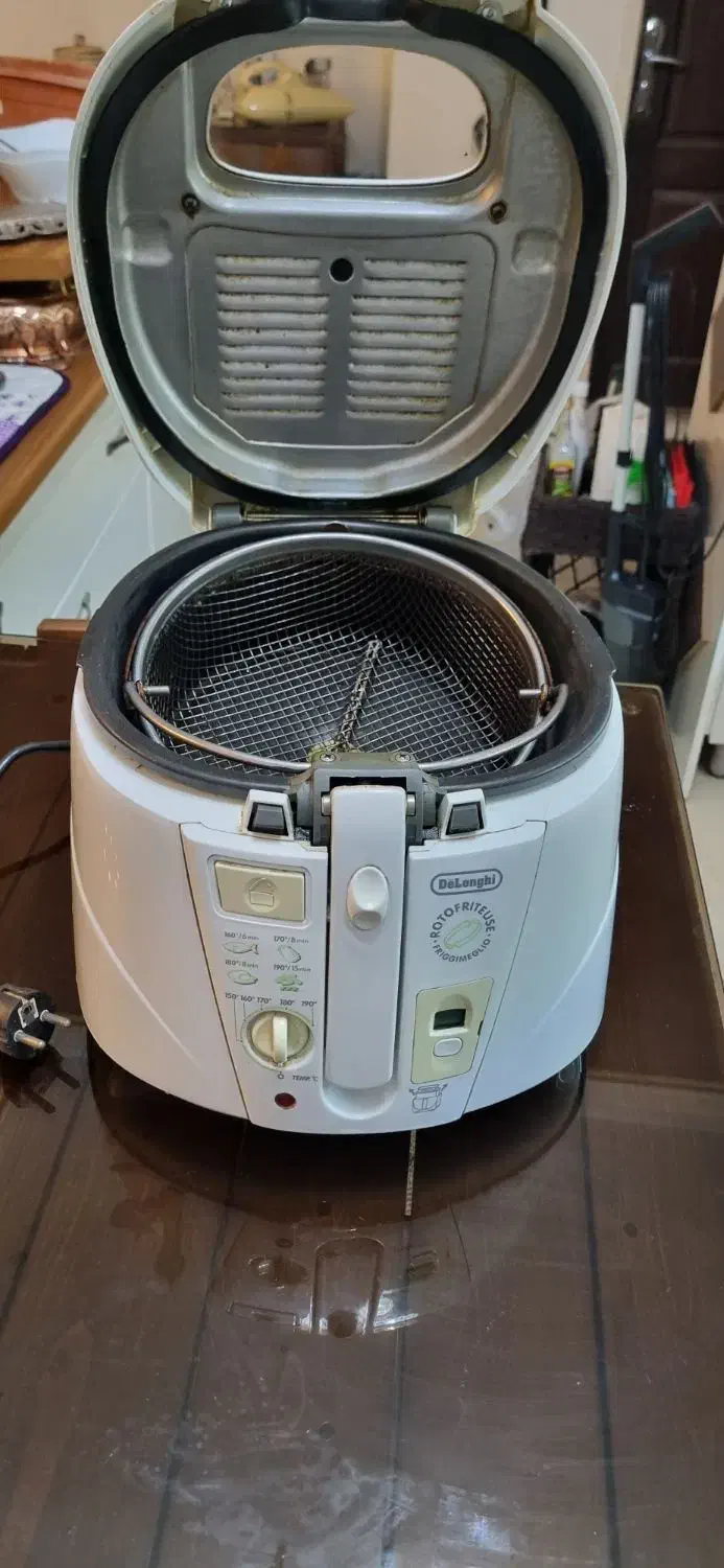 سرخ کن دلونگی و دستگاه دراز نشست|اجاق گاز و لوازم برقی پختوپز|مشکیندشت, |دیوار