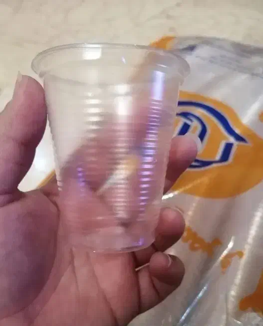 لیوان یکبار مصرف|ظروف نگهدارنده، پلاستیکی، یکبارمصرف|قم, هفت تیر|دیوار