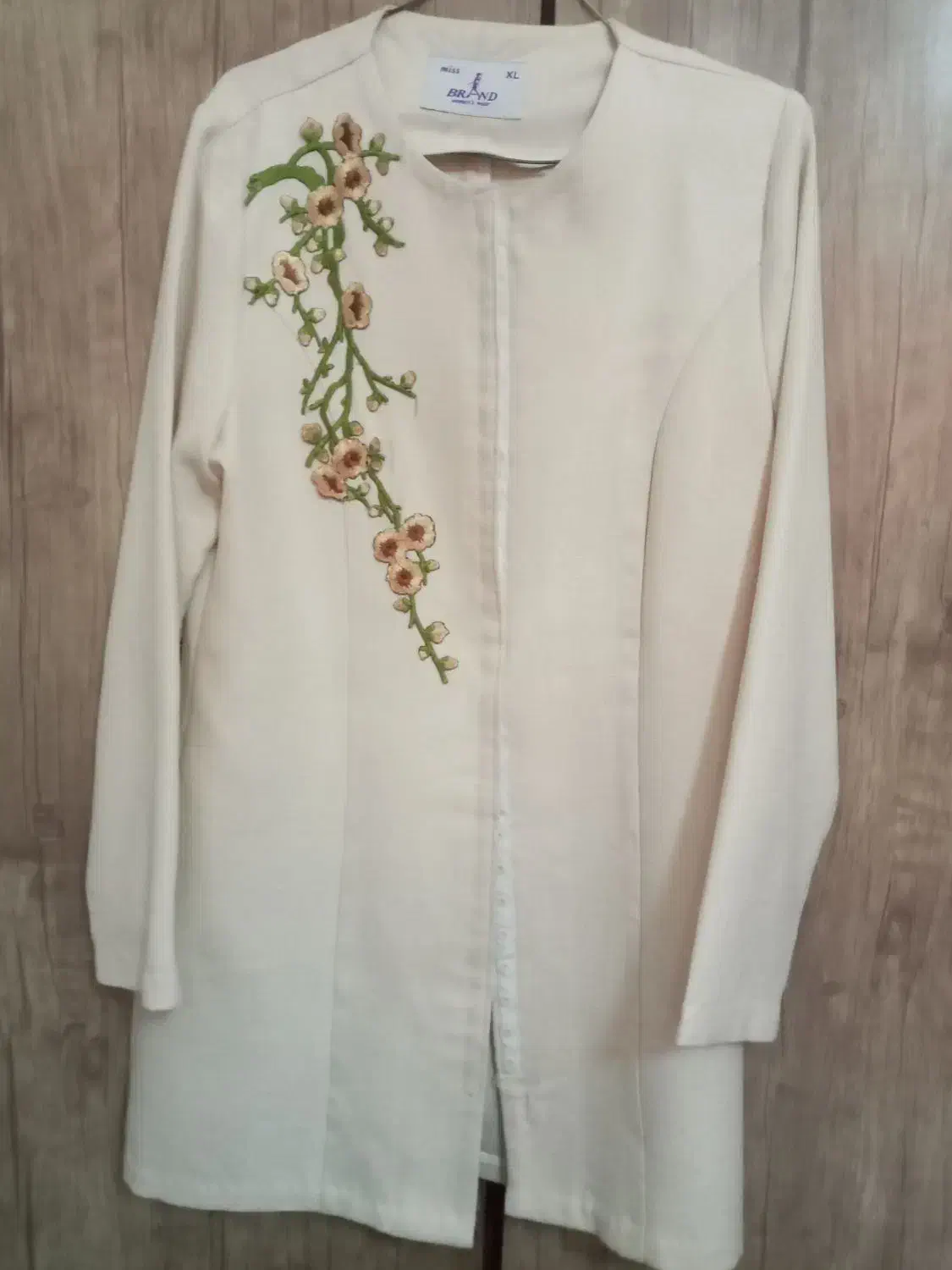 مانتووپالتوولباس مجلسی وشومیزنو|لباس|مشهد, تربیت (صدف)|دیوار