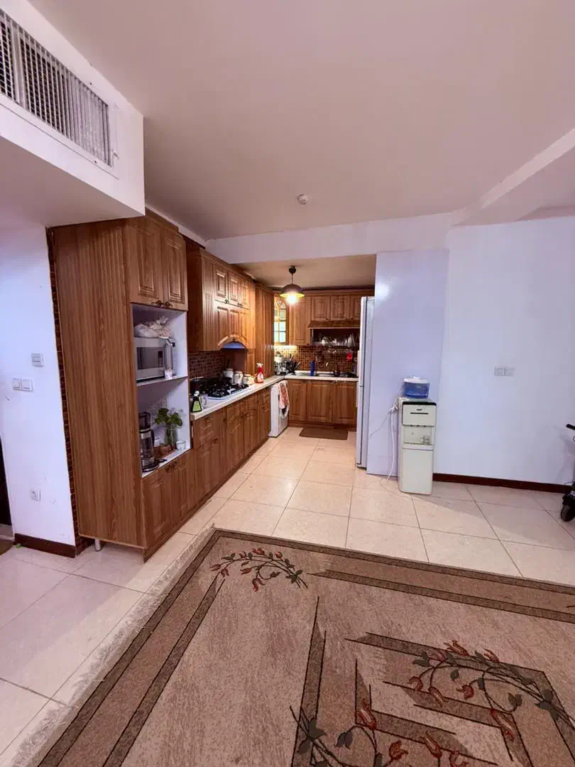 رهن واجاره اپارتمان شخصی ساز|اجارهٔ آپارتمان|صدرا-فارس, فاز ۱|دیوار