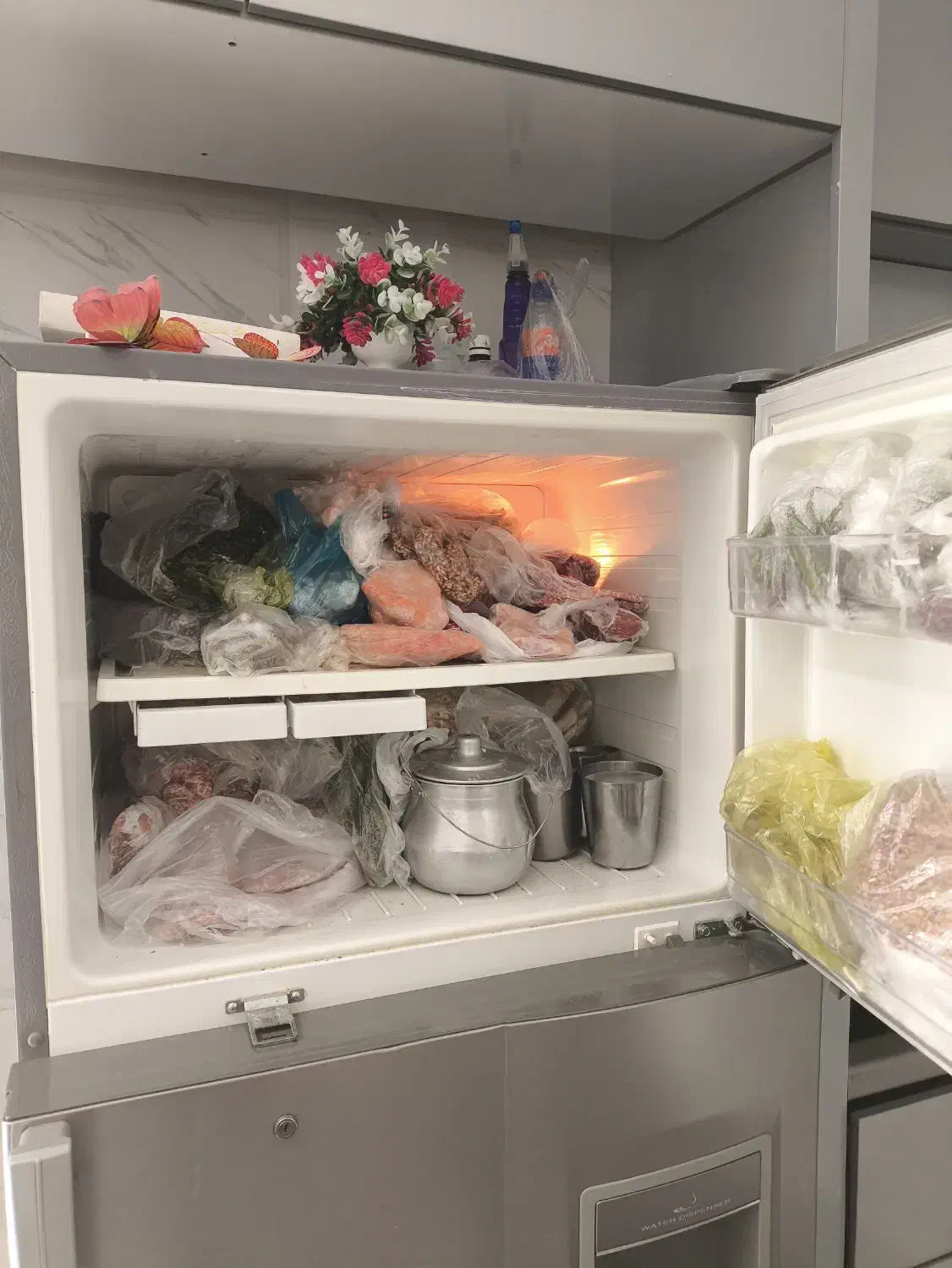 تعدادی وسیله خانه ب فروش می‌رسد|مبلمان خانگی و میز عسلی|ایذه, |دیوار