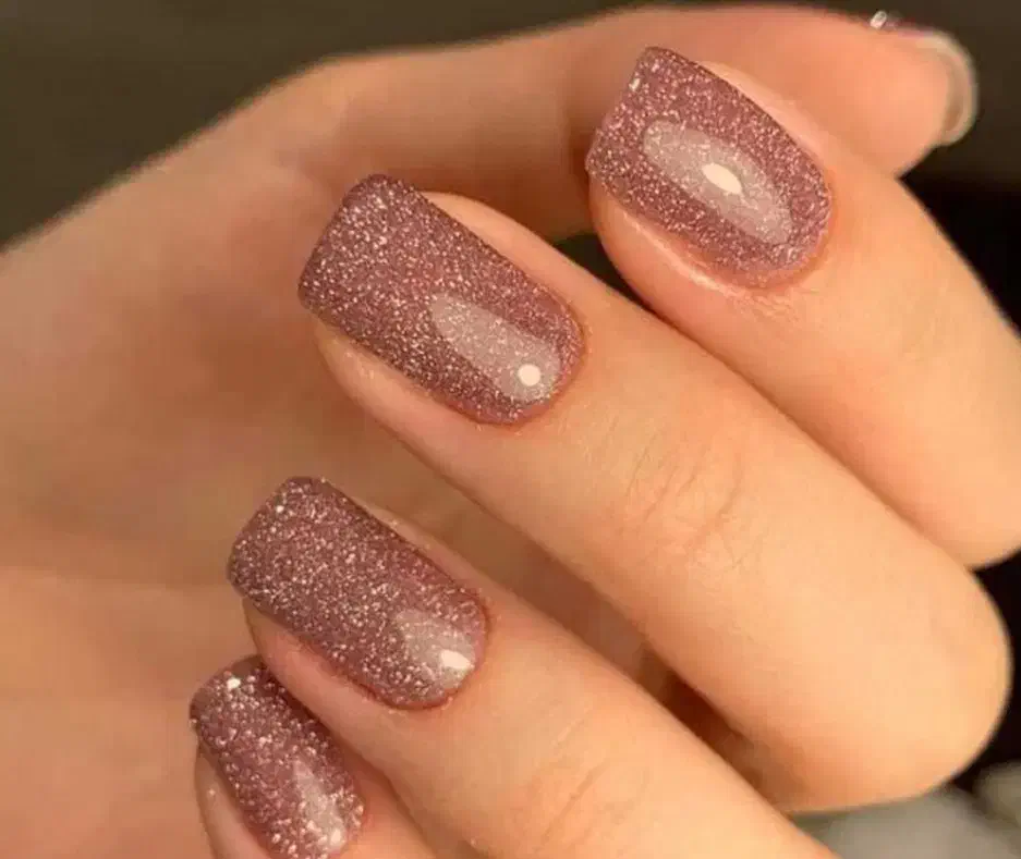 میکاپ و شنیون و کاشت ناخن در خانه تخفیف ف|خدمات آرایشگری و زیبایی|مسجد سلیمان, |دیوار