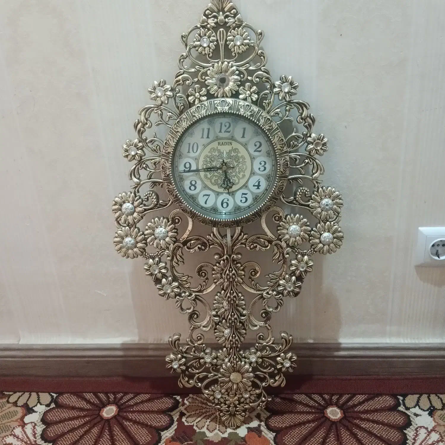 ساعت دیواری وقالپاق ماشین پراید|ساعت دیواری و تزئینی|اردبیل, |دیوار