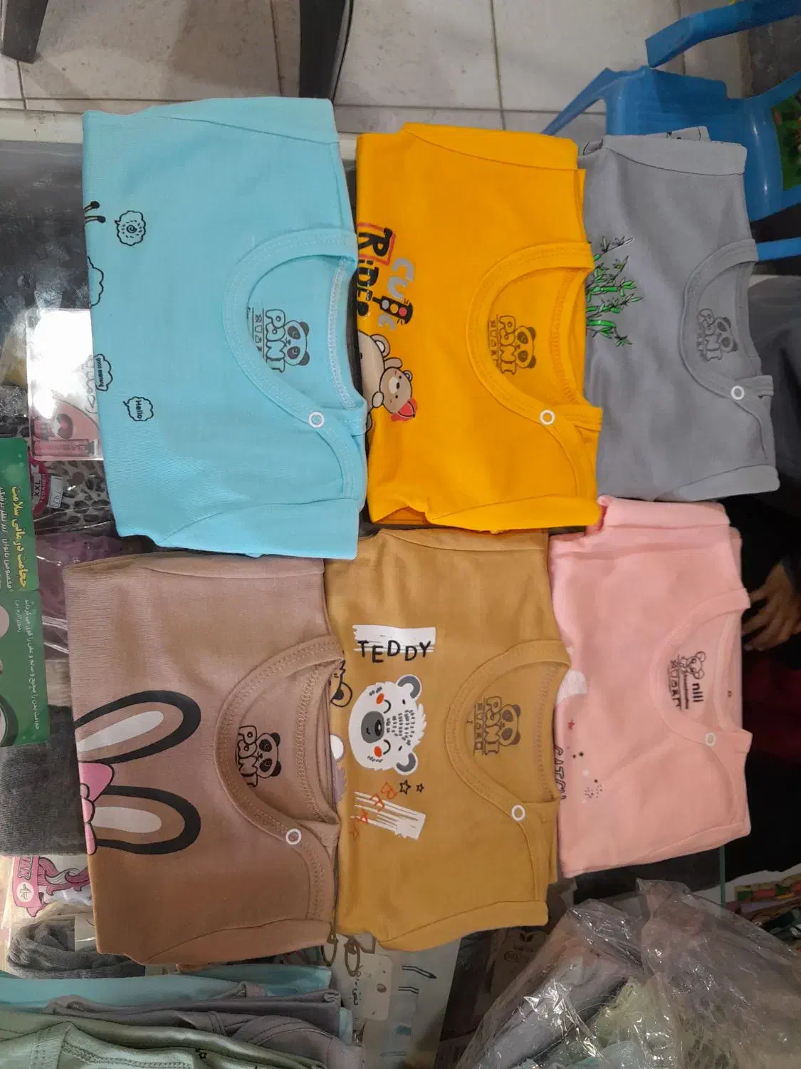 حراج لباسهای نوزادی به قیمت فاکتور|عمدهفروشی|اسلامآباد غرب, |دیوار