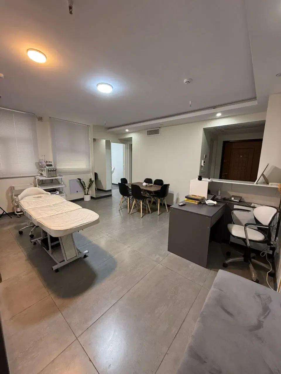 ۵۰متر اداری تاپ لوکیشن منطقه ۵|اجارهٔ دفتر کار، اتاق اداری، مطب|تهران, جنت‌آباد مرکزی|دیوار