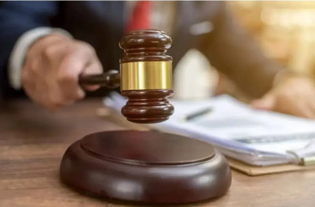 وکالت توسط (( وکیل پایه یک دادگستری ))|خدمات مالی، حقوقی و اداری|اهواز, نادری|دیوار