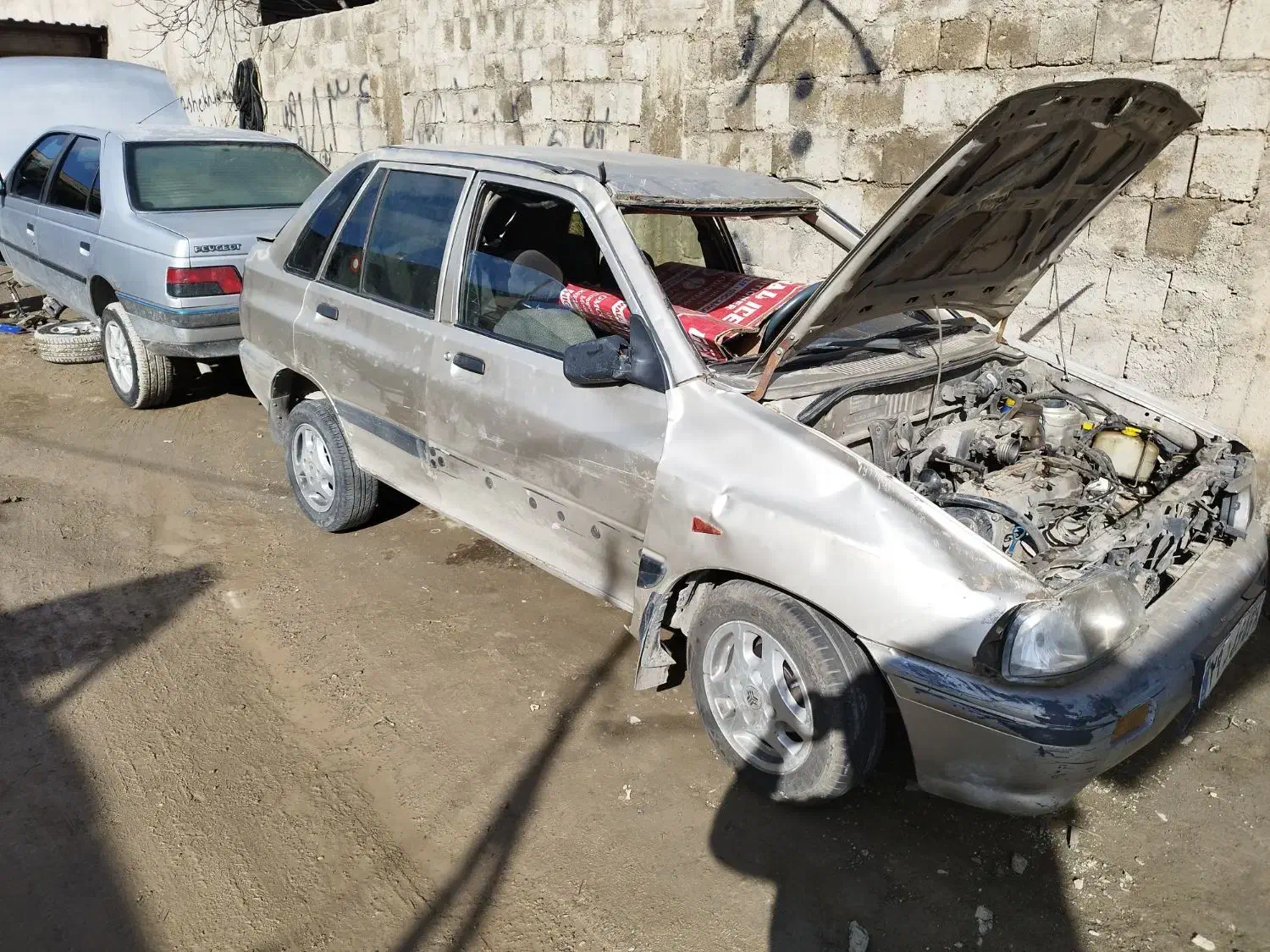 ۱۴۱|خودرو سواری و وانت|سقز, |دیوار