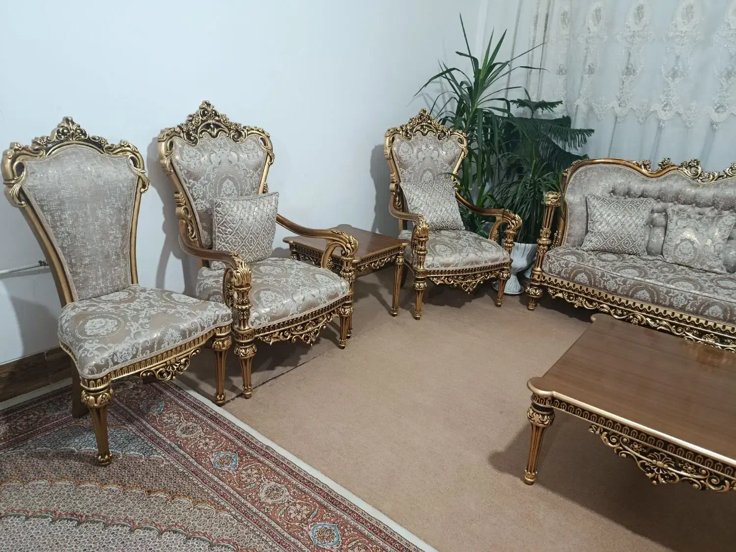 فروش مبل نو|مبلمان خانگی و میز عسلی|مرودشت, فاز دوم شهرک فرهنگیان|دیوار