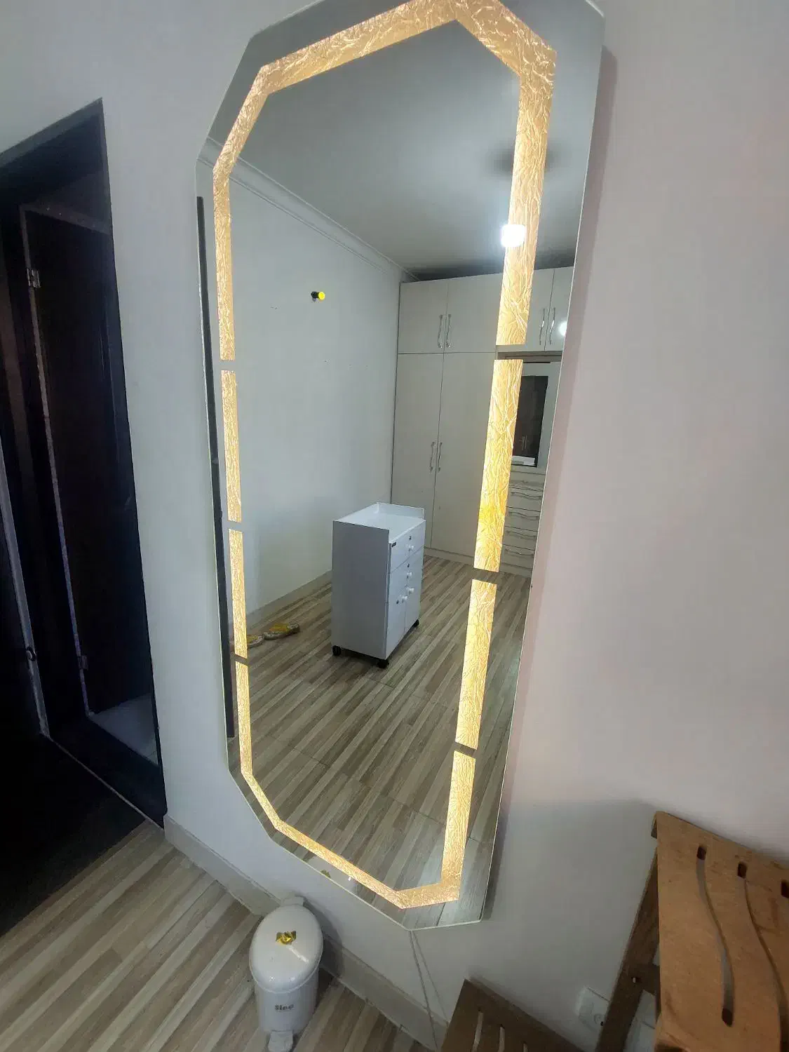 آینه قدی بک لایت|آینه|ارومیه, |دیوار