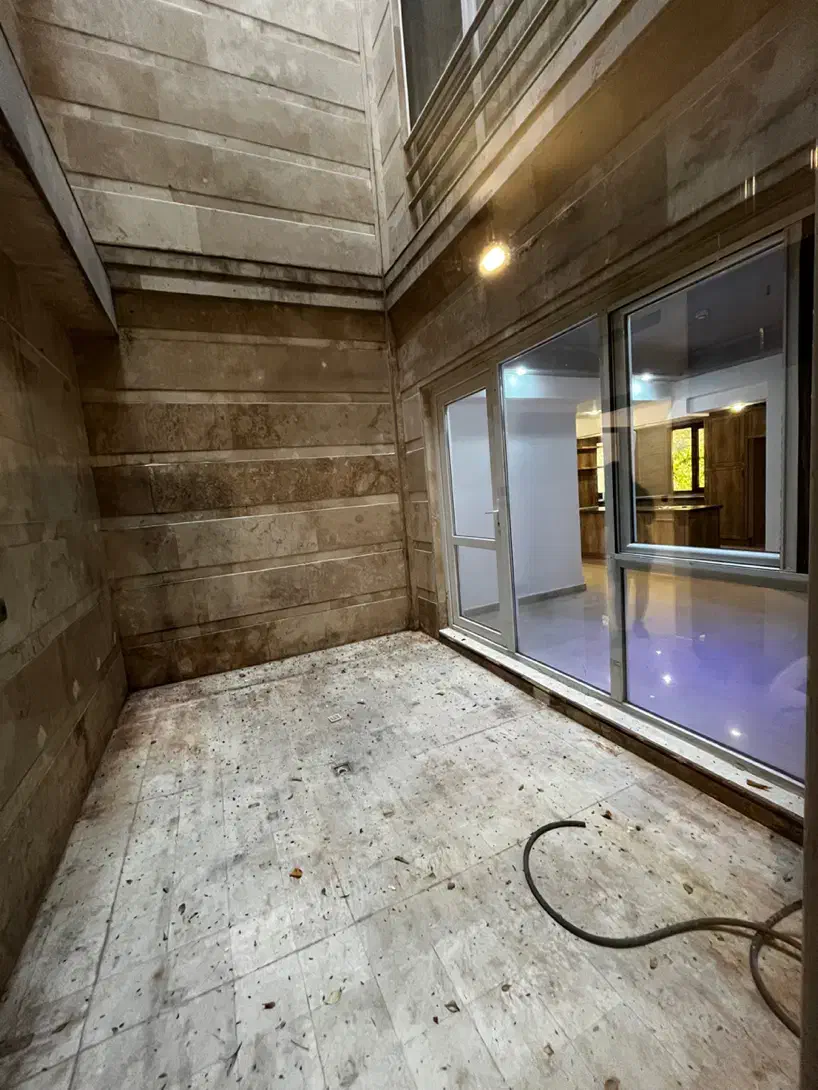 ۲۰۰ متر، فول، کامرانیه