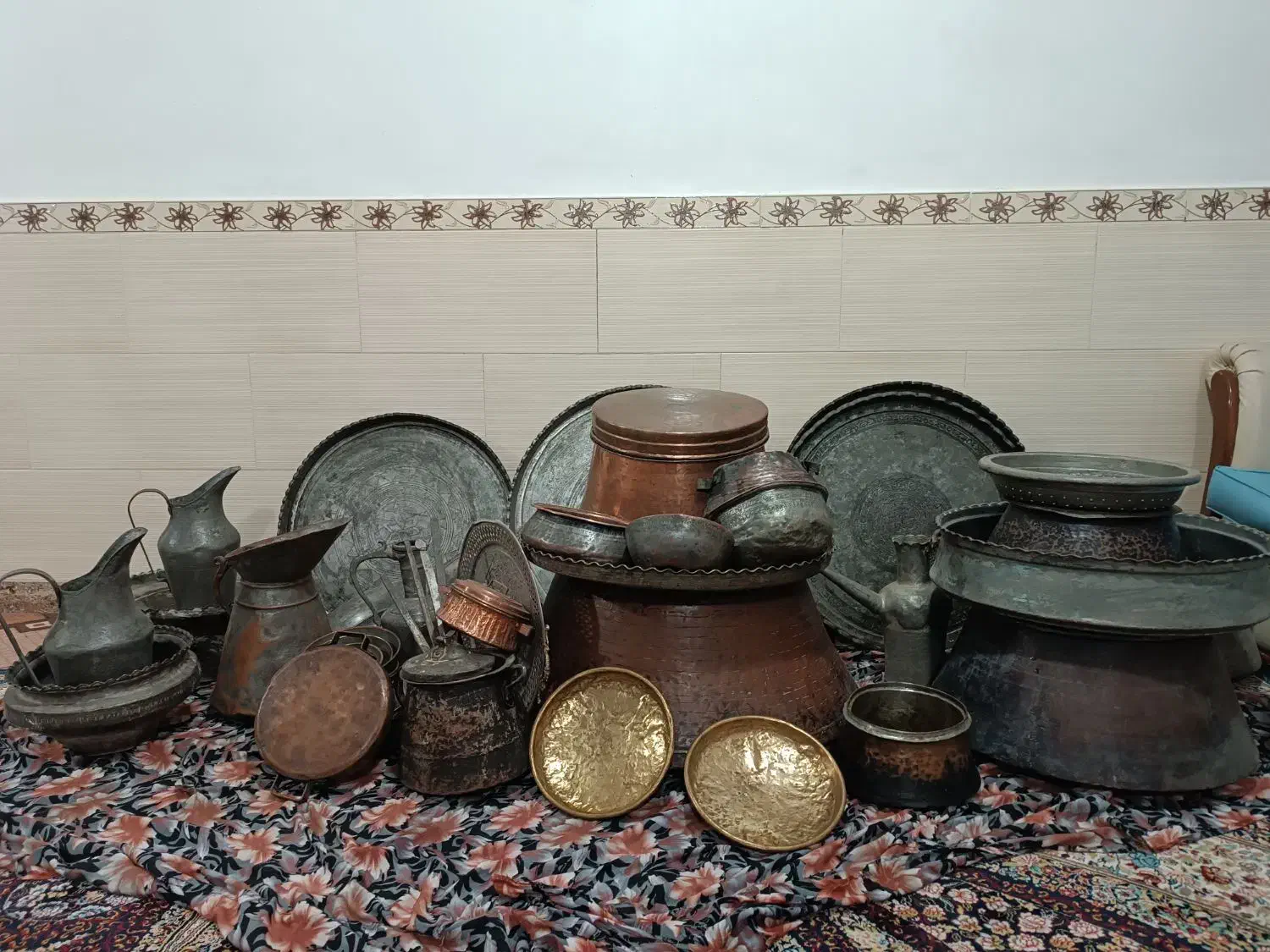 ۱۱۵کیلو ظرف مس|کلکسیون اشیاء عتیقه|مرزن‌آباد, |دیوار