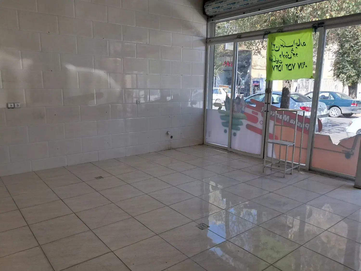 اجاره مغازه خیابان امام|اجارهٔ مغازه و غرفه|آباده, |دیوار