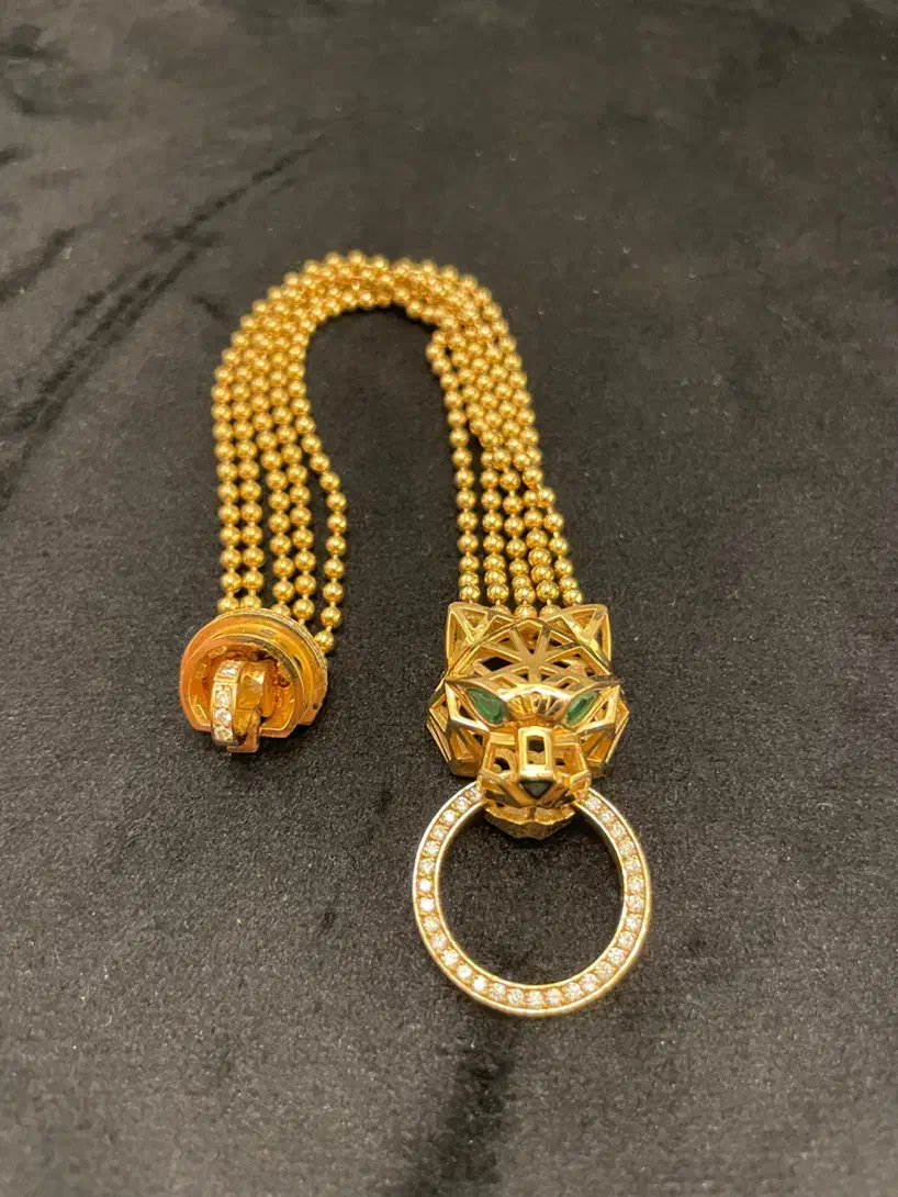 دستبند طلا-اثرفاخر از برند معروف با شناسنامه|جواهرات|تهران, فرمانیه|دیوار