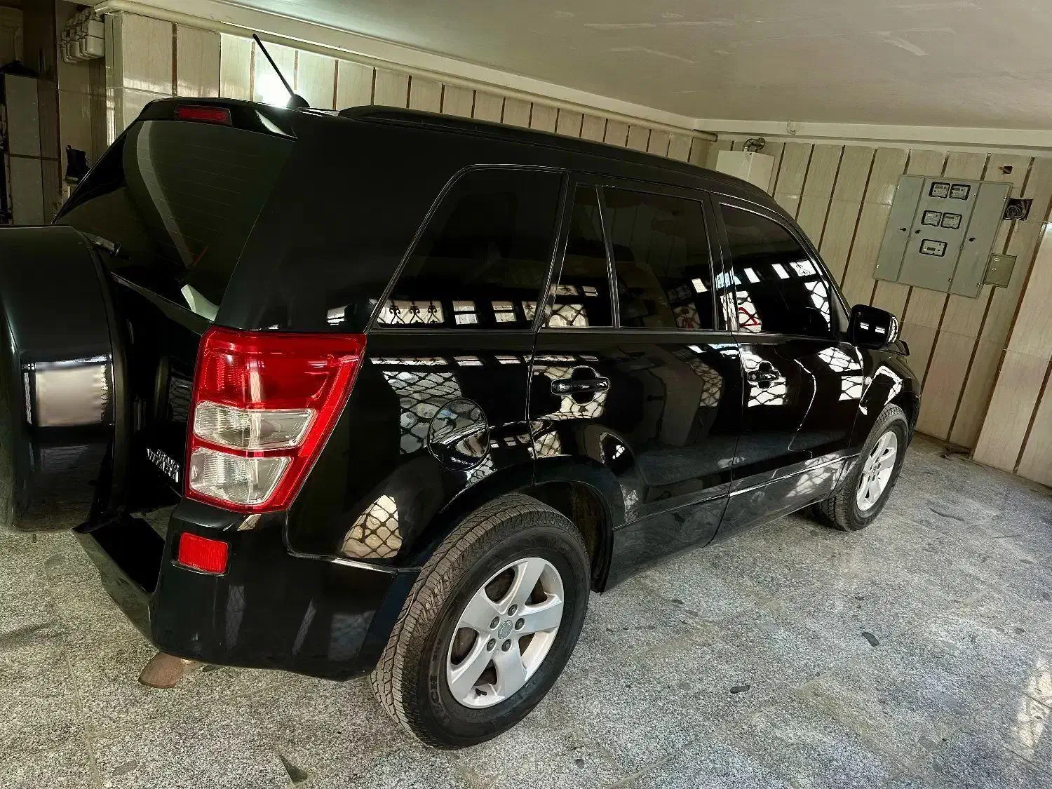 سوزوکی ویتارا|خودرو سواری و وانت|بروجرد, |دیوار