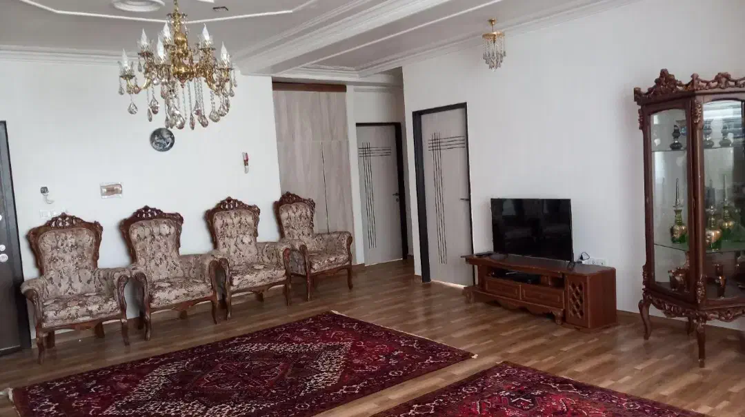 مبل سلطنتی چوب|مبلمان خانگی و میز عسلی|مراغه, |دیوار