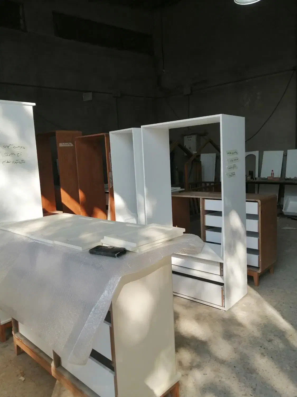 نیروی آقا|استخدام صنعتی، فنی، مهندسی|چهارباغ, |دیوار