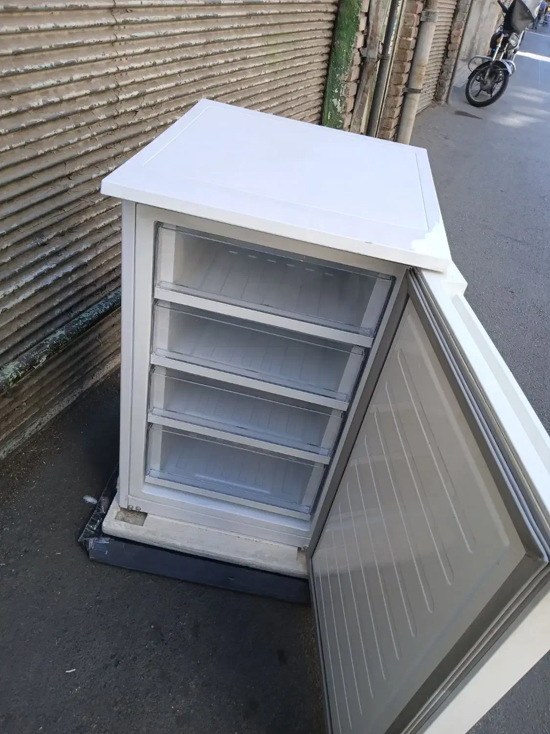 فریزر۷فوت ۴کشو سینجر بدون برفک کوچک تک هتلی|یخچال و فریزر|تهران, بیسیم|دیوار