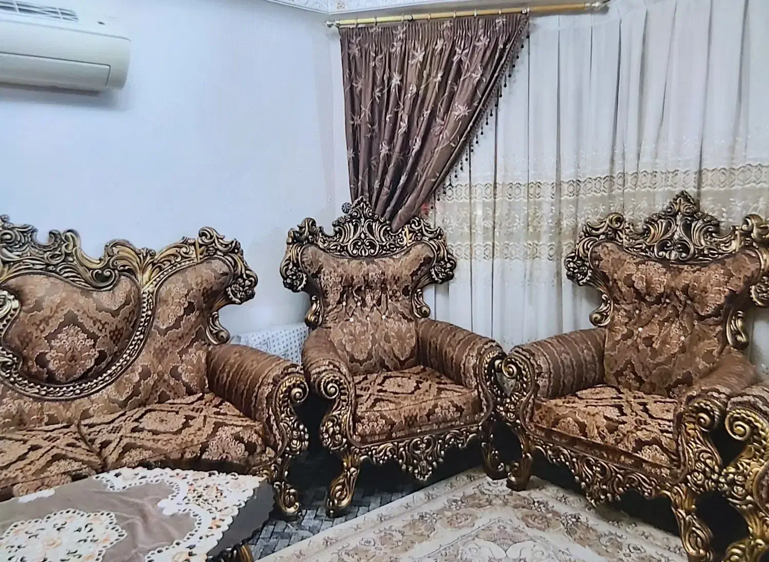 مبل نه نفره سلطنتی|مبلمان خانگی و میز عسلی|رودبنه, |دیوار