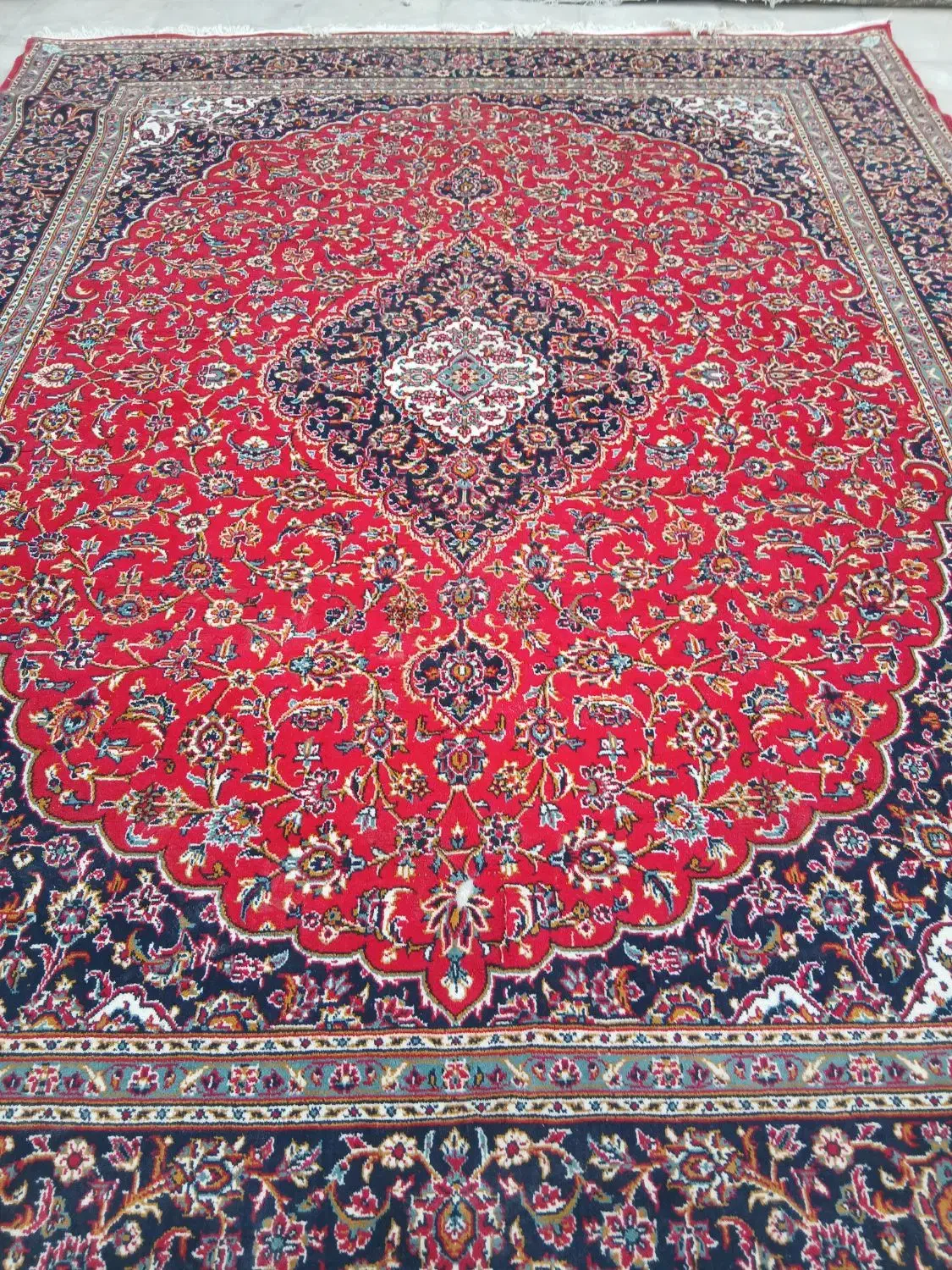 فرش کار کرده|فرش|فلاورجان, |دیوار