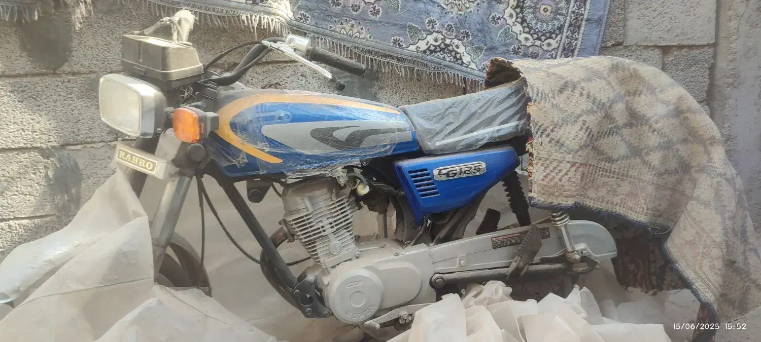 موتور سیکلت هندا ۱۲۵ ژاپنی|موتورسیکلت|بندرلنگه, |دیوار