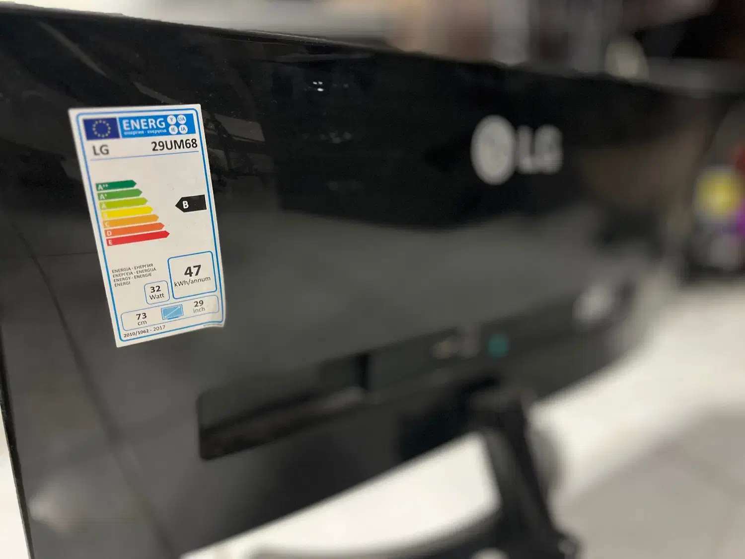 مانیتور ال جی|قطعات و لوازم جانبی رایانه|ری, دیلمان|دیوار