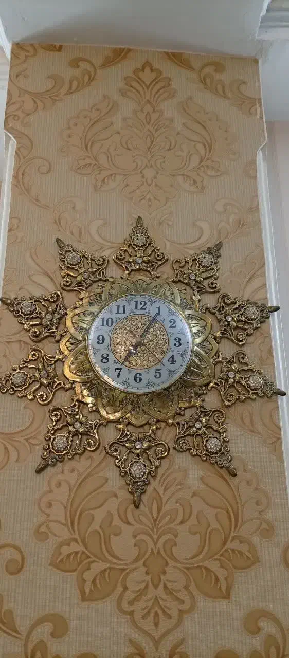 ساعت برنجی|ساعت دیواری و تزئینی|تهران, شهرک ولیعصر جنوبی|دیوار