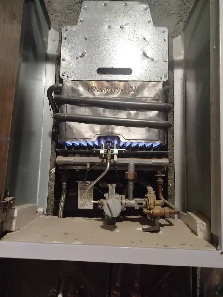 آبگرمکن ایران شرق با کابینت|آبگرمکن، پکیج، شوفاژ|ایلام, |دیوار