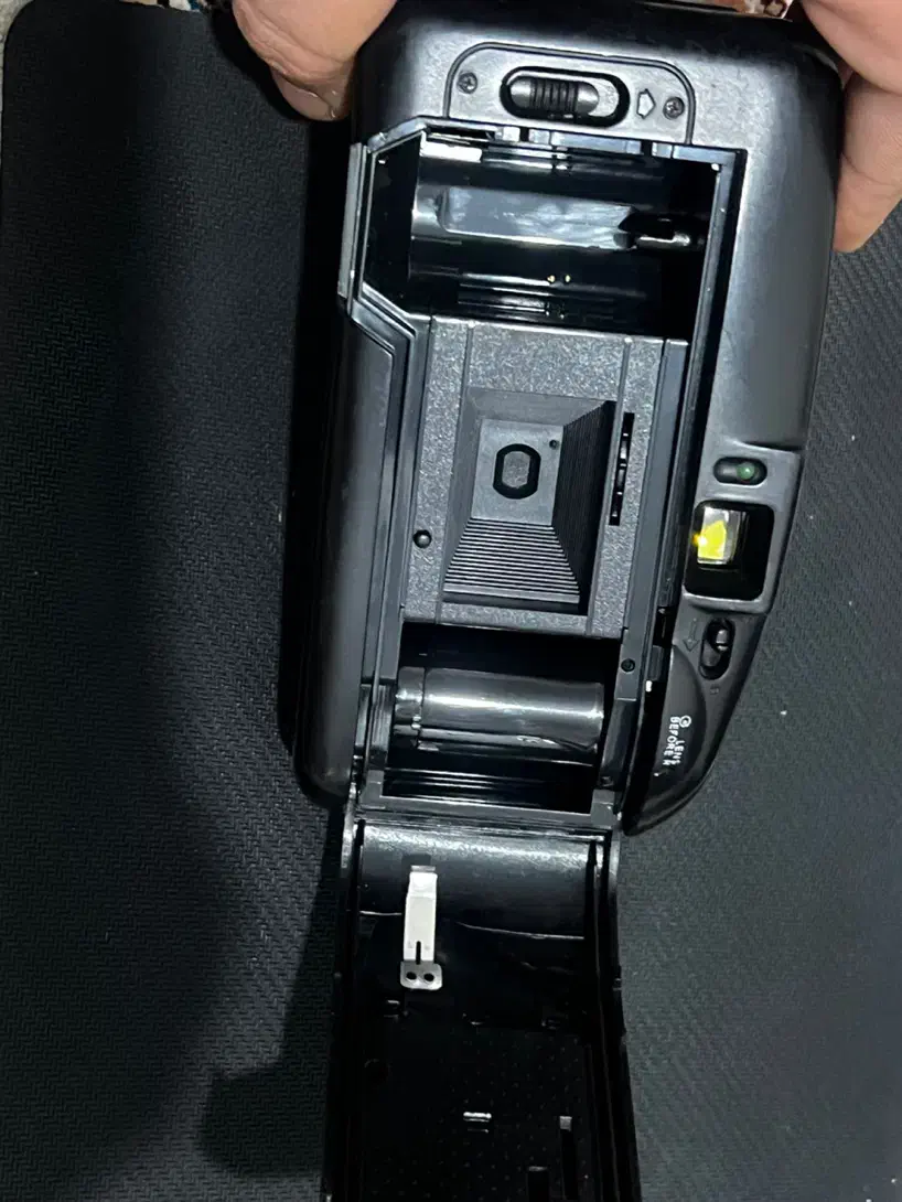 دو عدد دوربین عکاسی نوستالژی و سالم سالم|دوربین عکاسی و فیلم‌برداری|پردیس, فاز ۵|دیوار