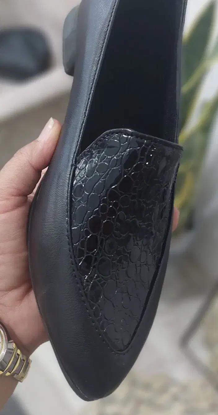 کفش کالج|کیف، کفش، کمربند|زابل, |دیوار