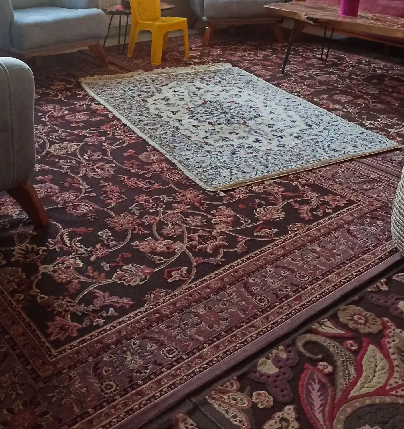 جفت فرش شش متری گل برجسته|فرش|پرند, فاز ۰|دیوار