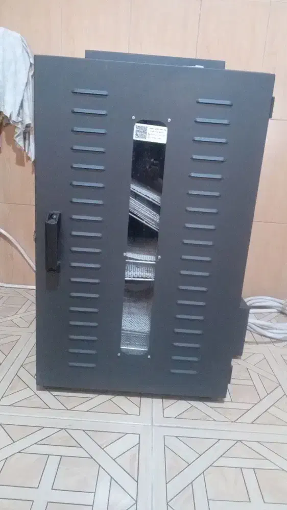 توصیحاتوبخون|خردکن، آسیاب، غذاساز|تربت‌حیدریه, بالا ولایت|دیوار