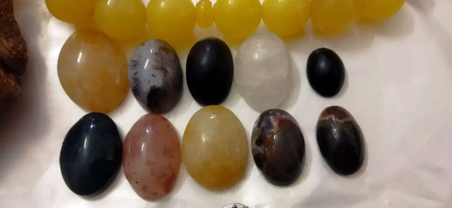 نگین معدنی اصل|کلکسیون اشیاء عتیقه|یزد, |دیوار