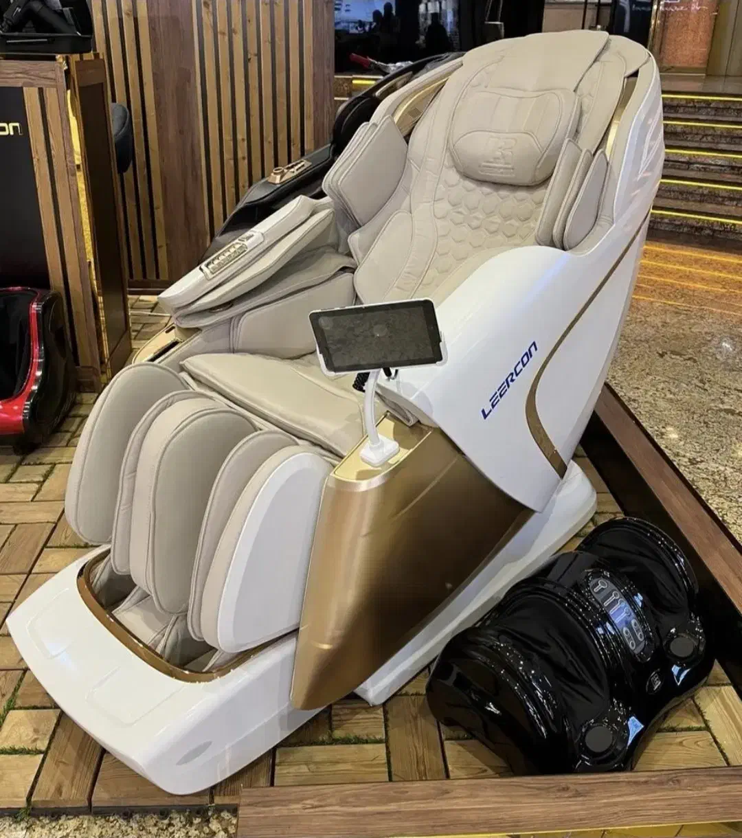 صندلی ماساژ ۲ هسته ۴ بعدی لیرکن (نمایندگی،اقساط)|تجهیزات ورزشی|تهران, صادقیه|دیوار