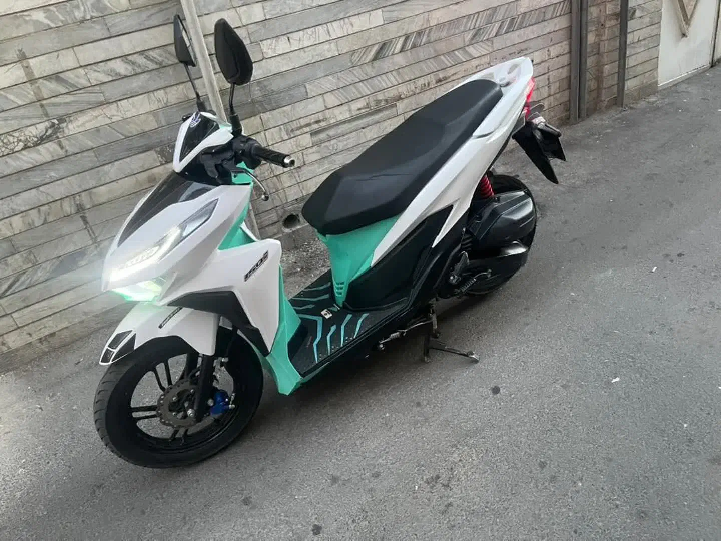 طرح کیلیک|موتورسیکلت|تهران, خرمشهر|دیوار