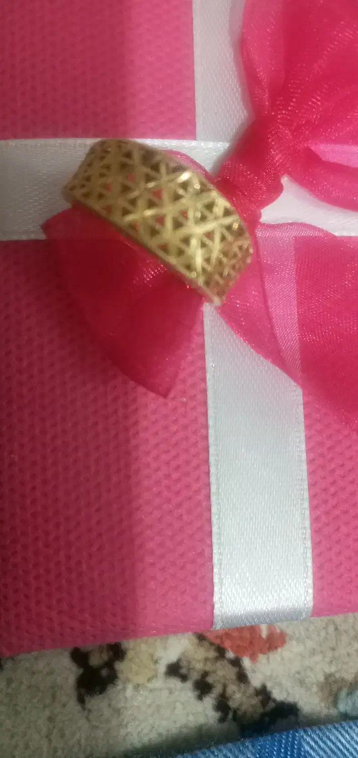 انگشتر۲گرم و۸۸۰سوت ۱۸عیار|جواهرات|اندیشه, شهرک صدف|دیوار