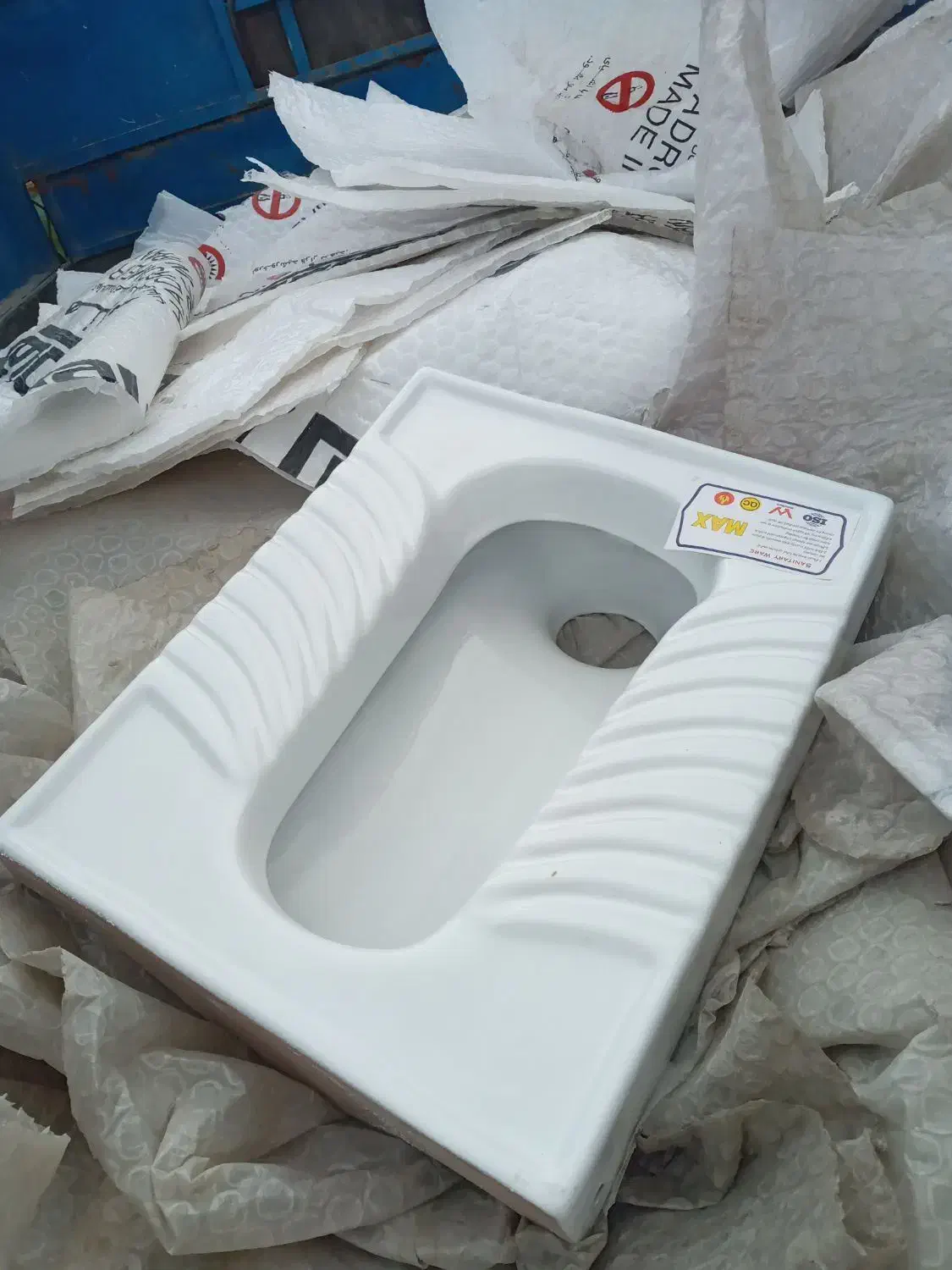 سنگ توالت،انواع قرنیز،سنگ پله گرانیتی|لوازم سرویس بهداشتی|کرمان, |دیوار