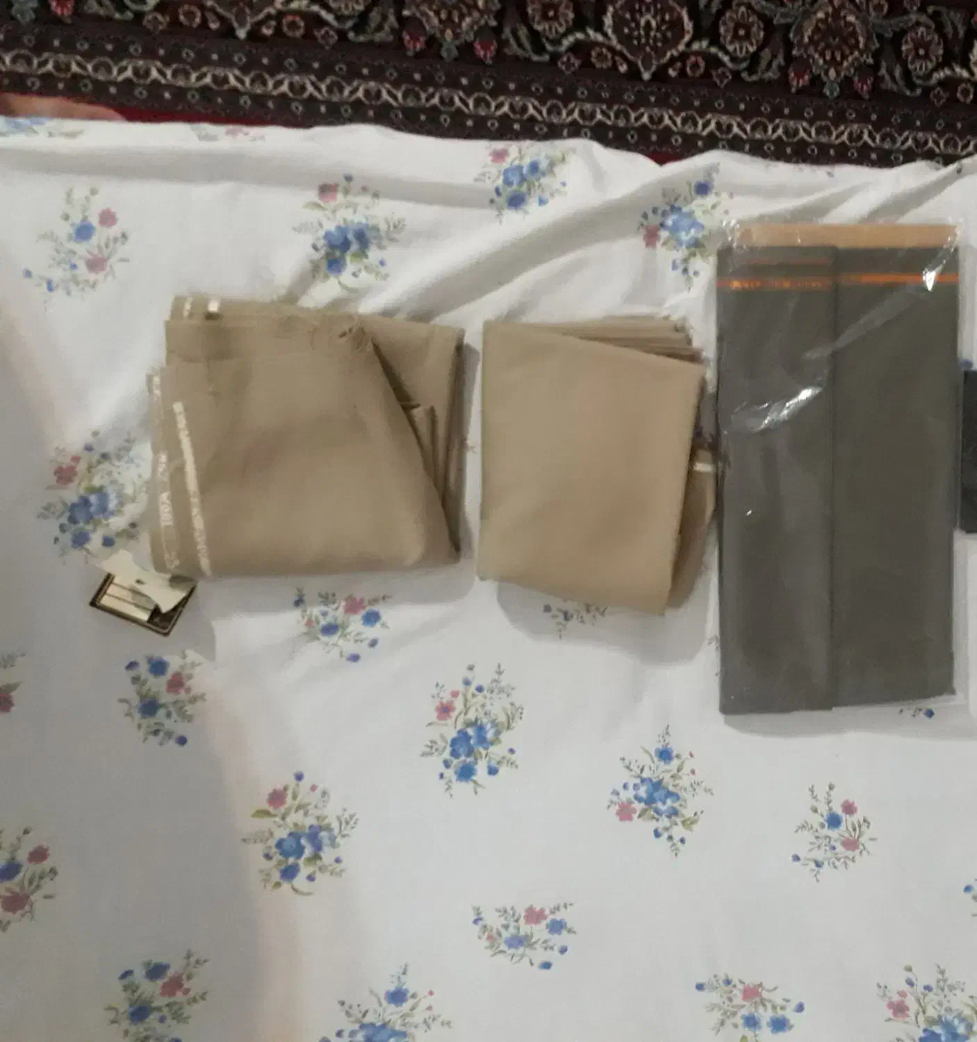 لباس نظامی|لباس|کرمانشاه, |دیوار