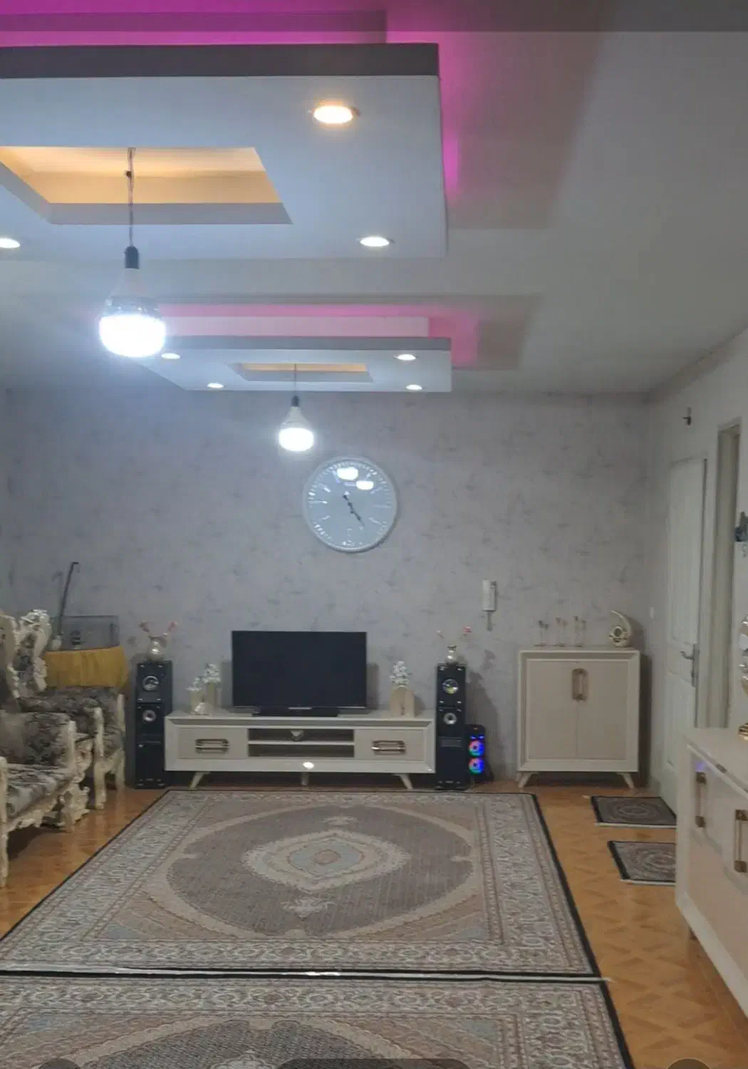 فرش|فرش|کرج, خرمدشت|دیوار