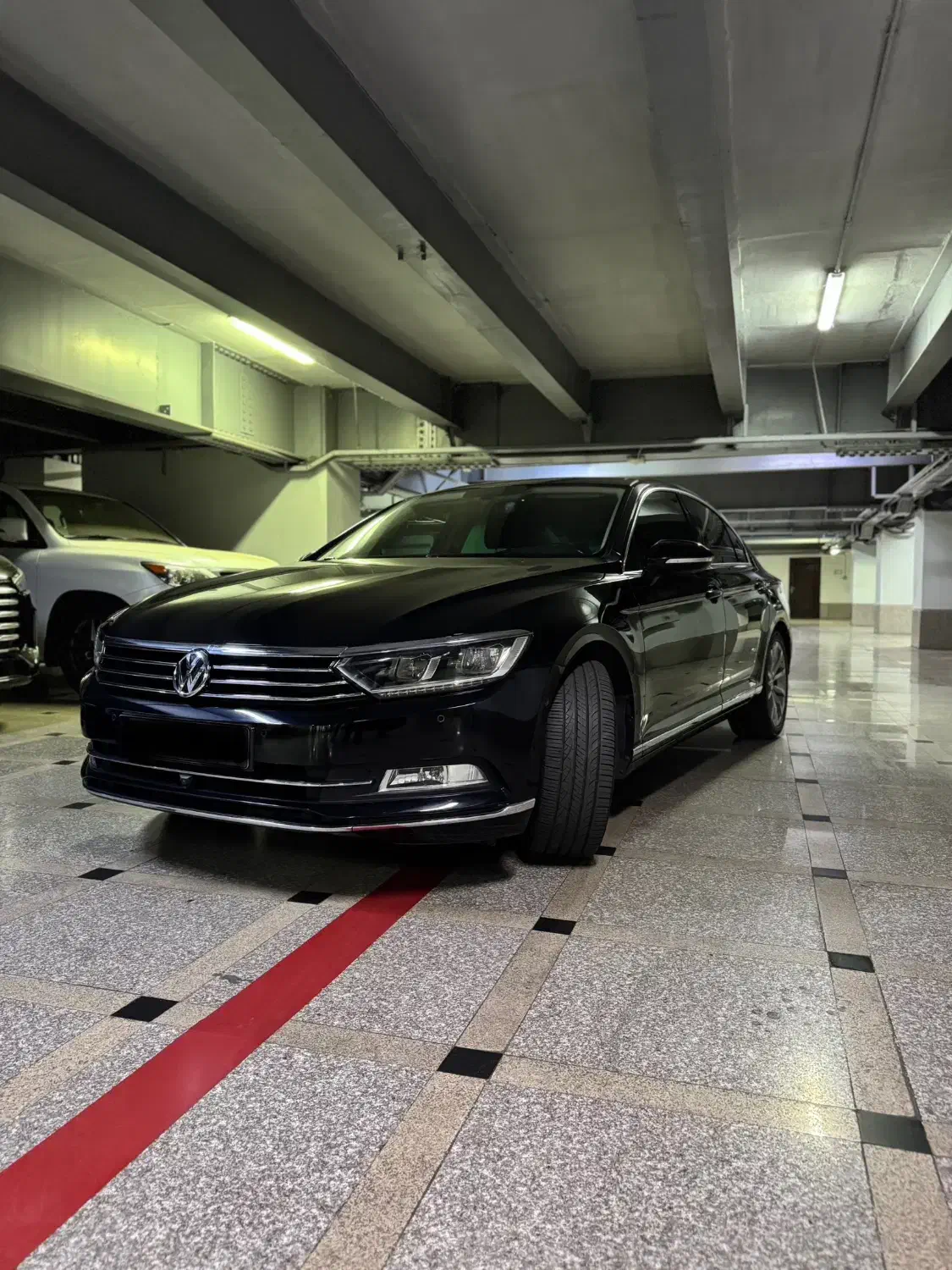 پاسات ۲۰۱۸|خودرو سواری و وانت|تهران, کامرانیه|دیوار