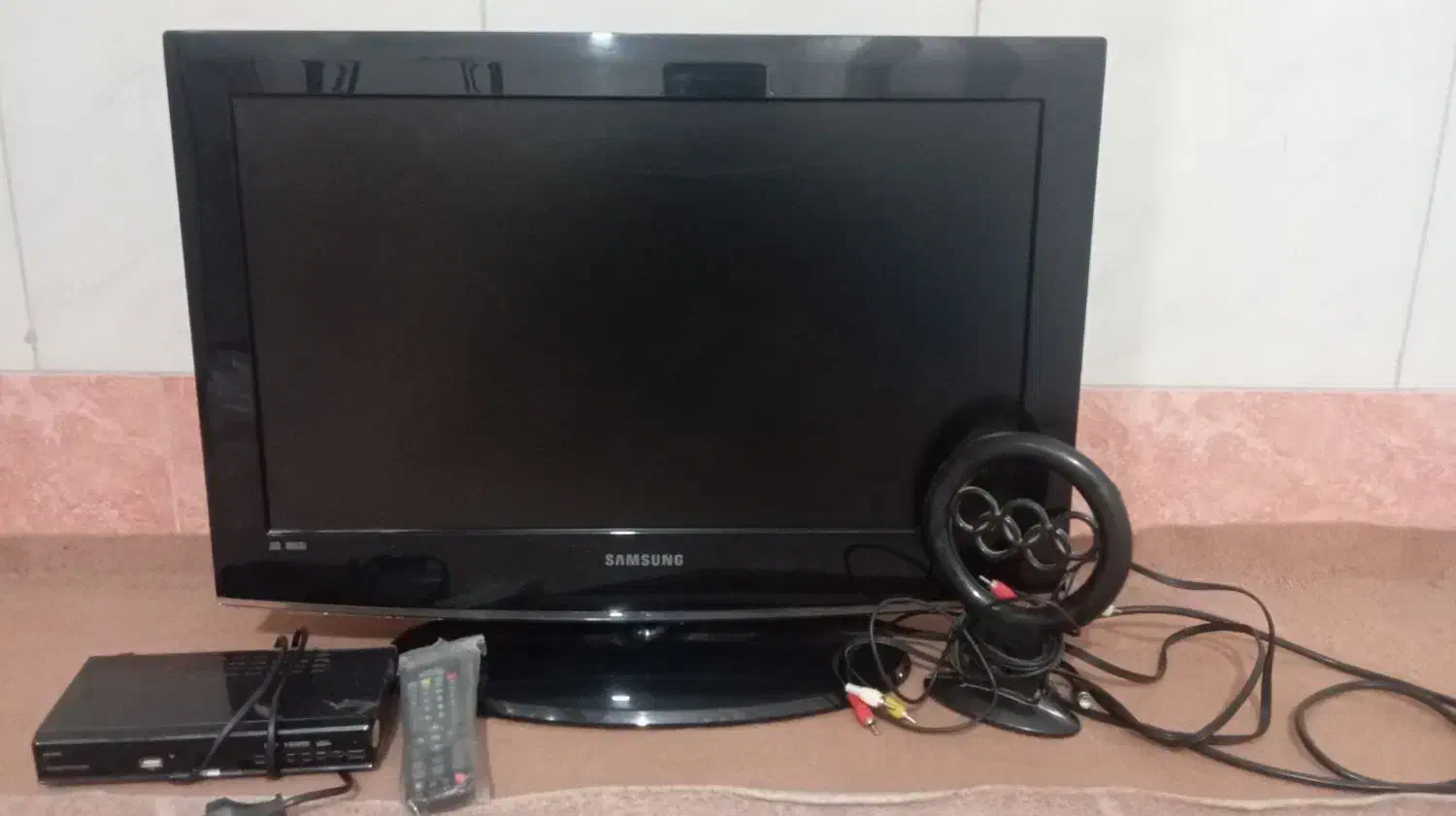 تلویزیون سامسونگ سالم|تلویزیون و پروژکتور|قم, ولیعصر|دیوار