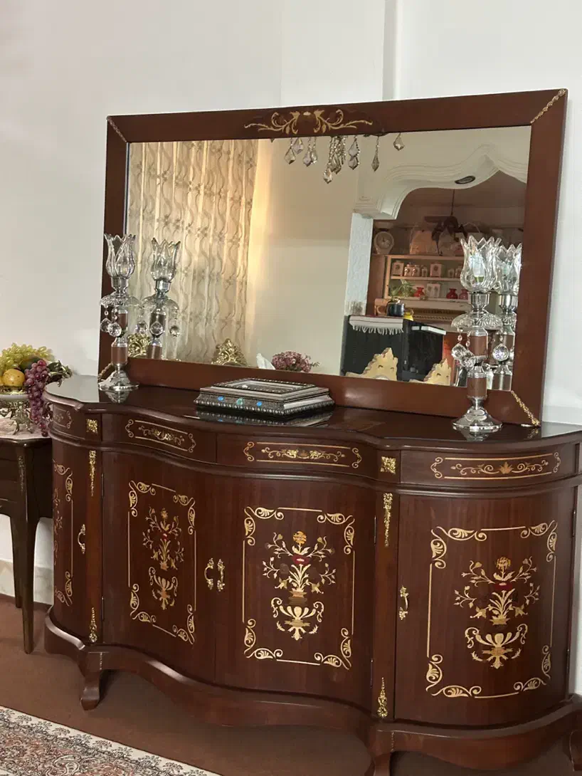 کنسول و آیینه|بوفه، ویترین، کنسول|گنبد کاووس, |دیوار