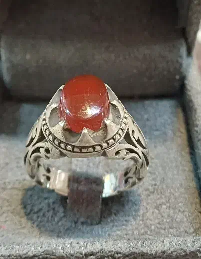 انگشتر عقیق یمن اصل|جواهرات|کاشان, درب زنجیر|دیوار