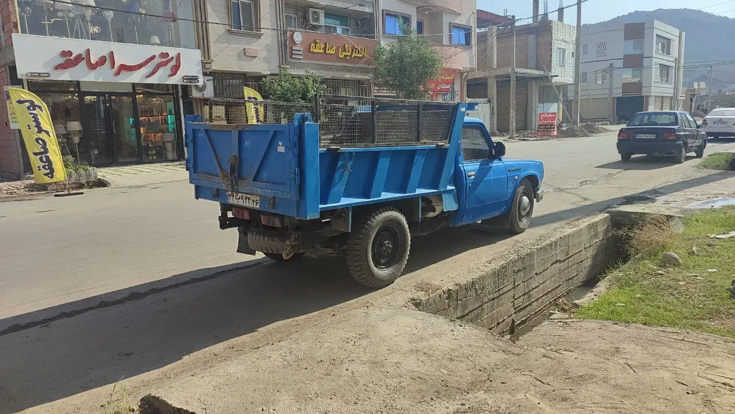 نیسان دوگانه فابریک|خودرو سواری و وانت|آزادشهر, |دیوار