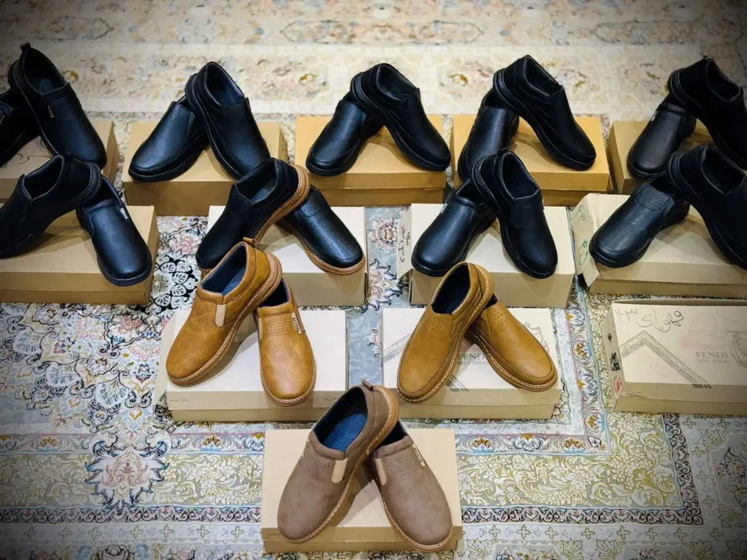 حراج کفش|کیف، کفش، کمربند|مشهد, محمدآباد|دیوار