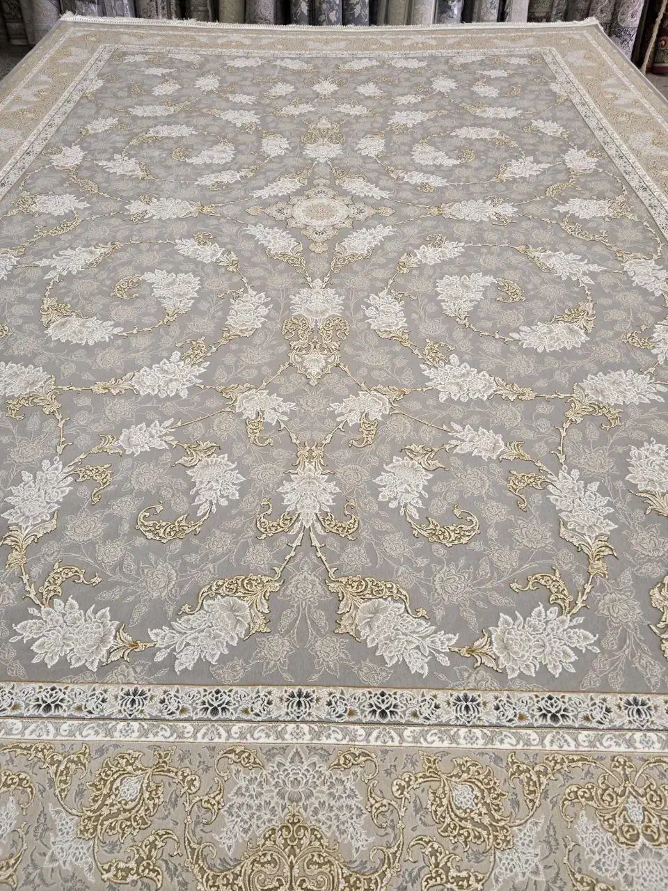 ۲ تخته فرش ۱۲ متری ۱۲۰۰شانه نو‌داخل نایلون|فرش|مریوان, |دیوار