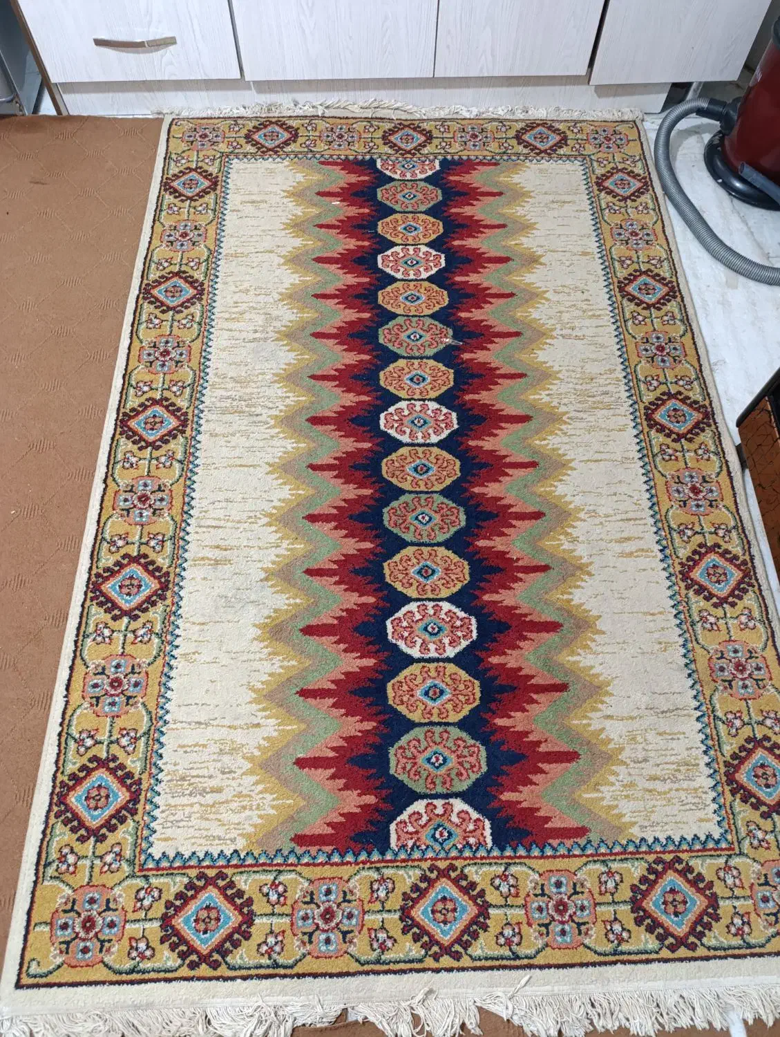 فرش ۳متری|فرش|چهارباغ, |دیوار