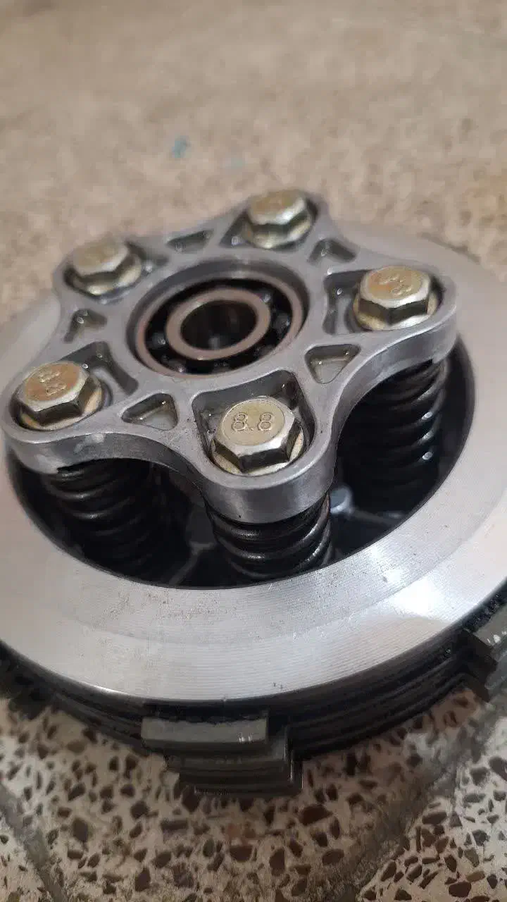 چهار شاخ کلاچ هندا ۱۲۵ و ۱۵۰ سی سی|قطعات یدکی و لوازم جانبی|مشهد, ایثار|دیوار