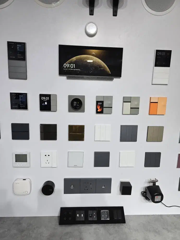 کلید لمسی تویا کلید هوشمند تاچ|مصالح و تجهیزات ساختمان|تهران, شهرک کوهسار|دیوار